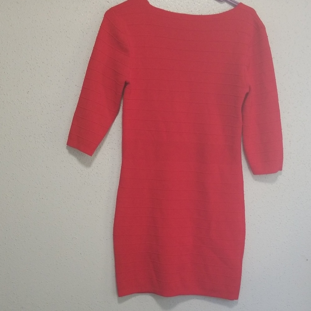 Dress - Picture 5 of 5